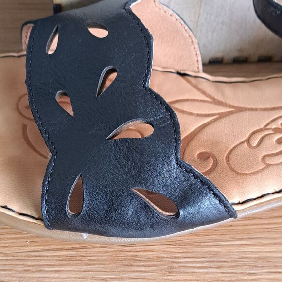 Born Janya Sandals Women's 8 Black Leather Comfort Ankle Buckle Strap Mary Jane - Picture 9 of 11